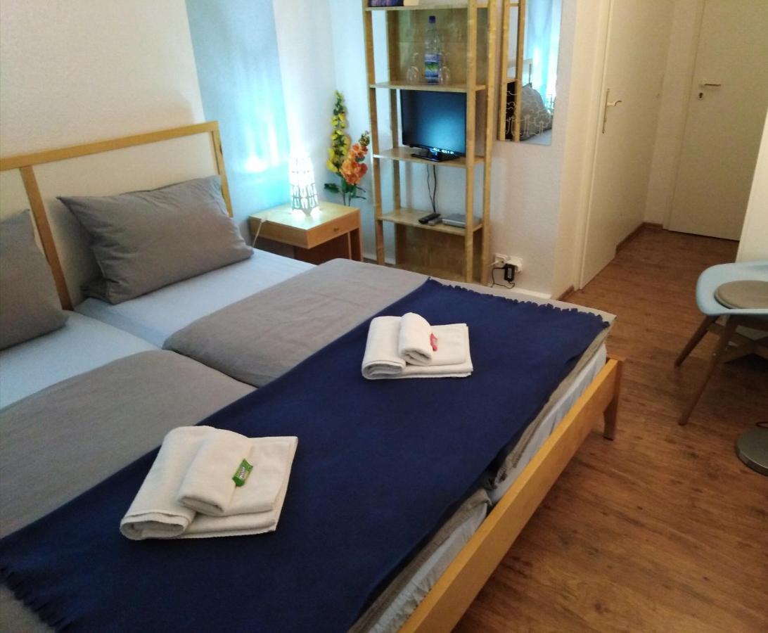 نيوشتات أم رينشتايغ Landhaus Edelweiss Bed&Breakfast - Adults Only المظهر الخارجي الصورة
