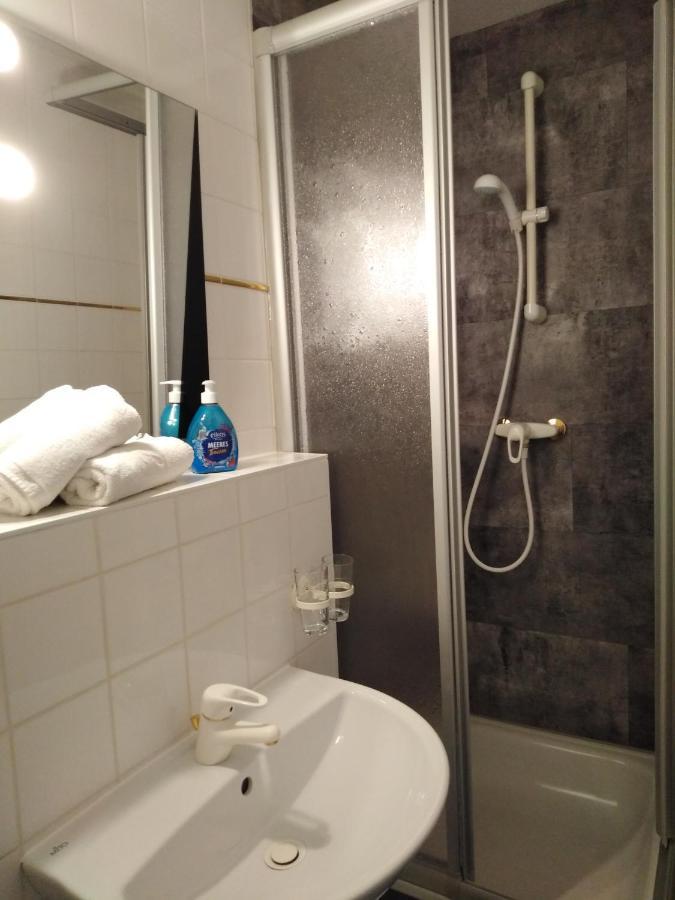 نيوشتات أم رينشتايغ Landhaus Edelweiss Bed&Breakfast - Adults Only المظهر الخارجي الصورة
