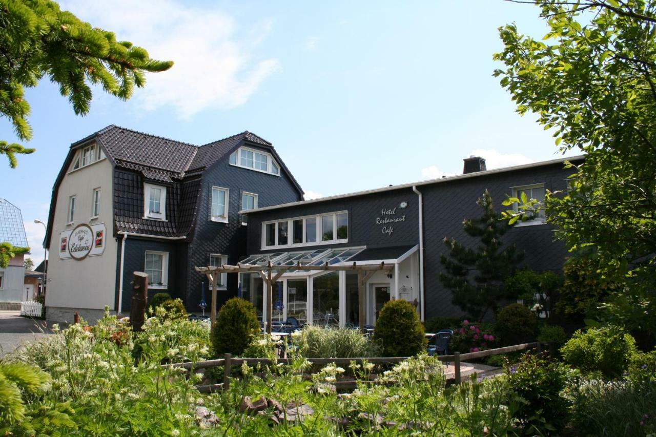 نيوشتات أم رينشتايغ Landhaus Edelweiss Bed&Breakfast - Adults Only المظهر الخارجي الصورة