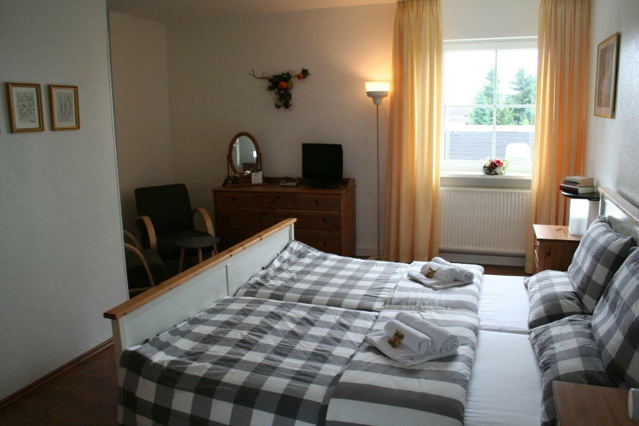 نيوشتات أم رينشتايغ Landhaus Edelweiss Bed&Breakfast - Adults Only المظهر الخارجي الصورة