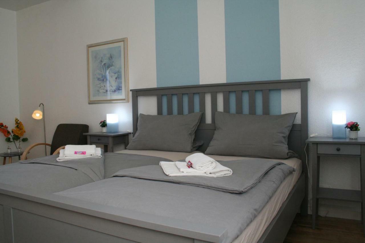نيوشتات أم رينشتايغ Landhaus Edelweiss Bed&Breakfast - Adults Only المظهر الخارجي الصورة